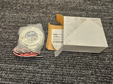 Hubbell WSPEMUNV Fixture Mount High Bay Occupancy Sensor End Mount