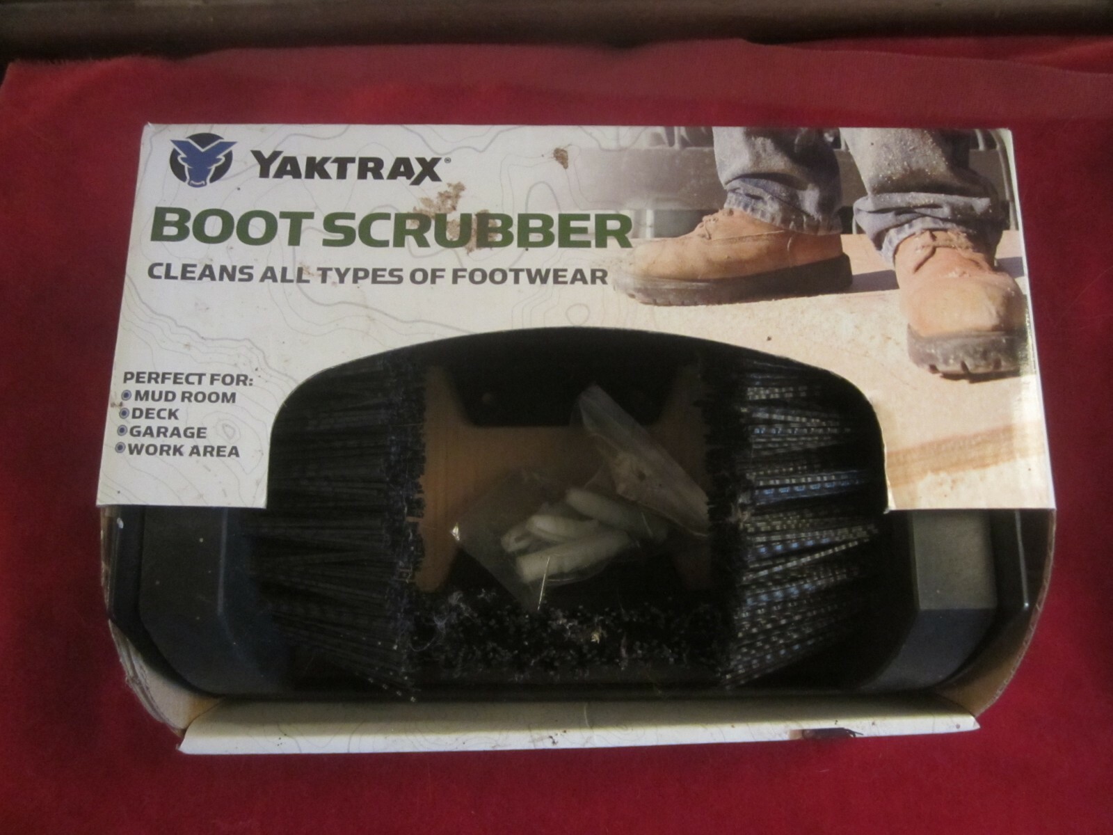 yaktrax boot scrubber