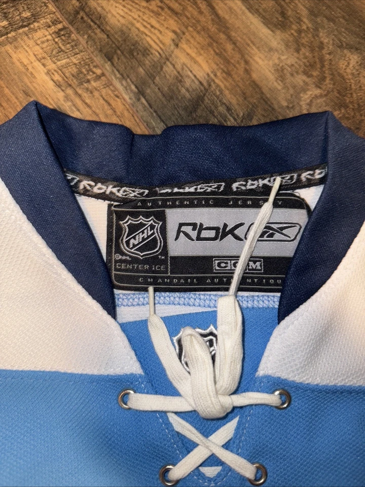 Camiseta deportiva vintage Pittsburgh Penguins Sidney Crosby para hombre pequeña/mediana RBK CCM antigua Foto 2 de 4