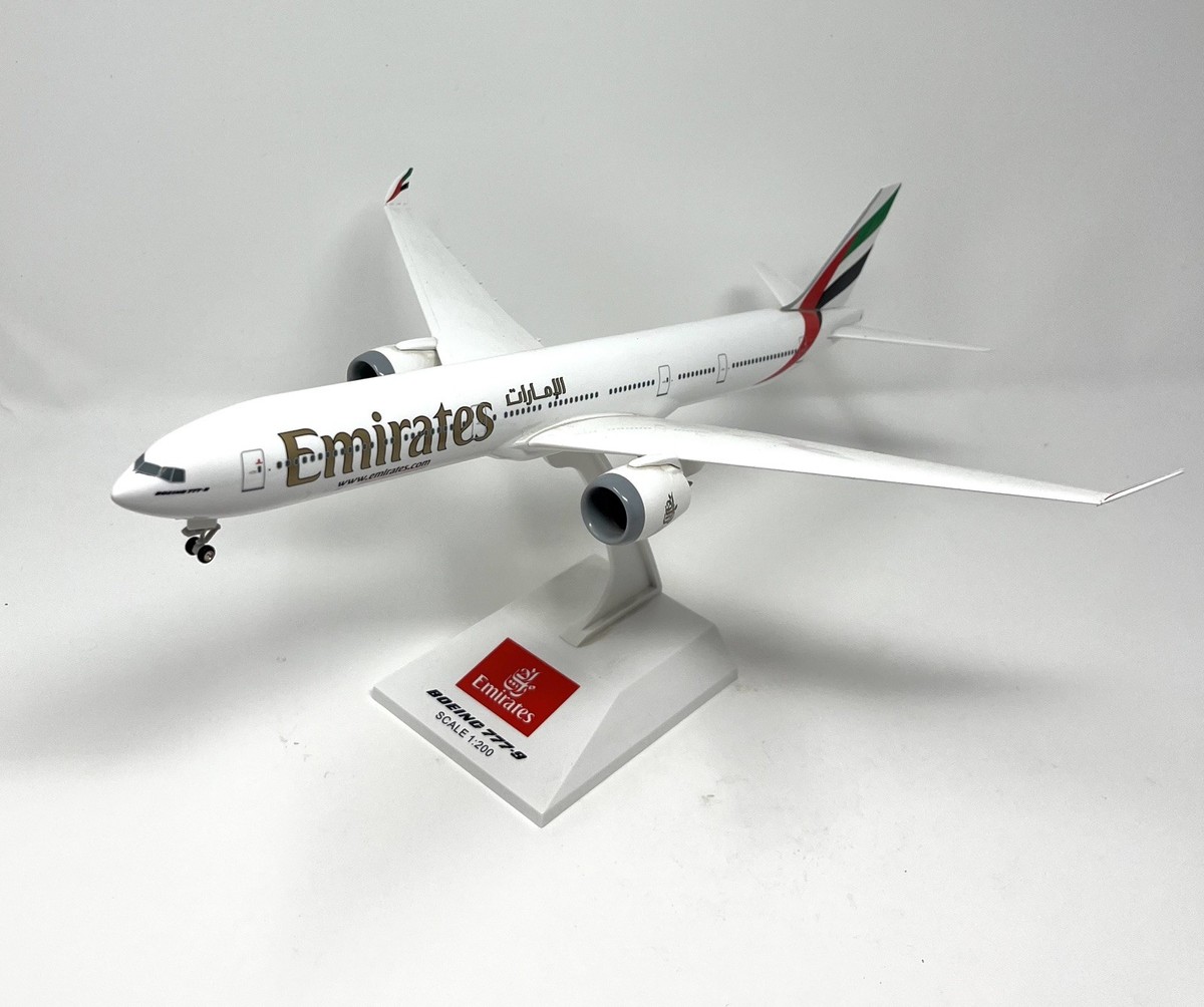 Skymarks Emirates Boeing 777-9 Model 1/200 Airplane | eBay