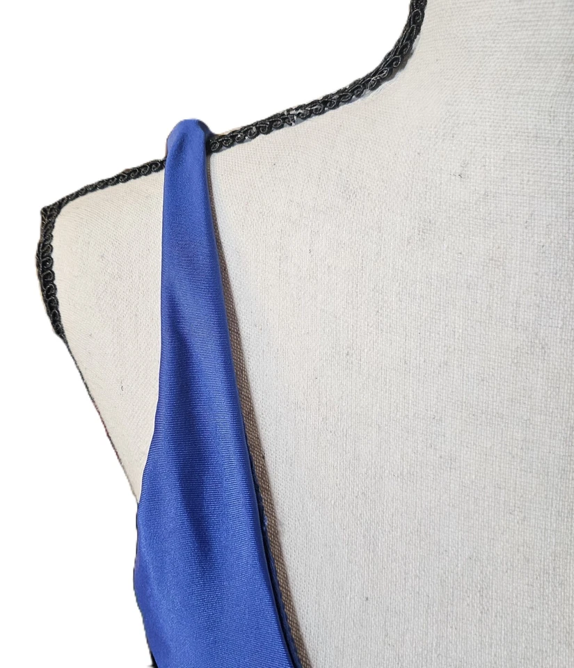 Maiô Playboy azul peça única com coelho branco/listras Y2K feminino tamanho P/M/G - Imagem 4 de 4