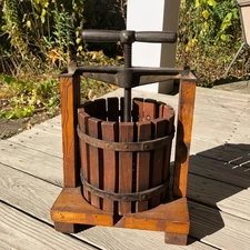 Vintage Wooden Wine Press Fruit Grape Cider Metal Handle Rustic 18" Tall
