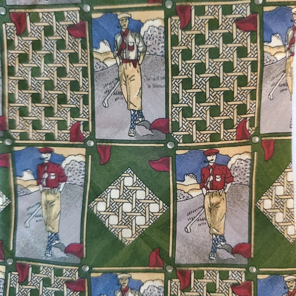 Gravata tema golfe coleção Prestige 100% seda verde vermelho escuro feita nos EUA - Imagem 2 de 4