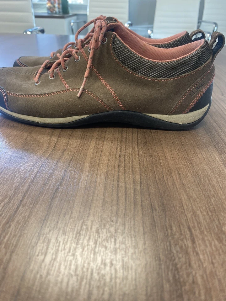 L.L. Bean Mujer Feldespato Gamuza Marrón Coral Con Cordones Talla 8.5 Usado Foto 3 de 4