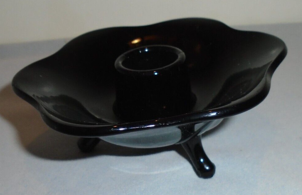 Black Elegant Glass 3 Feet Drip Catcher Skirt 1.75" Tall, Vi