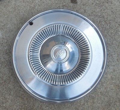 14'' 1975 Ford Comet Maverick 80 rib type Hubcap Wheel Cover D55DZ1130E
