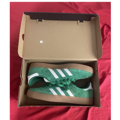adidas Gazelle ADV Men s Suede Low Top Sneakers Green/White/Gold JH5247