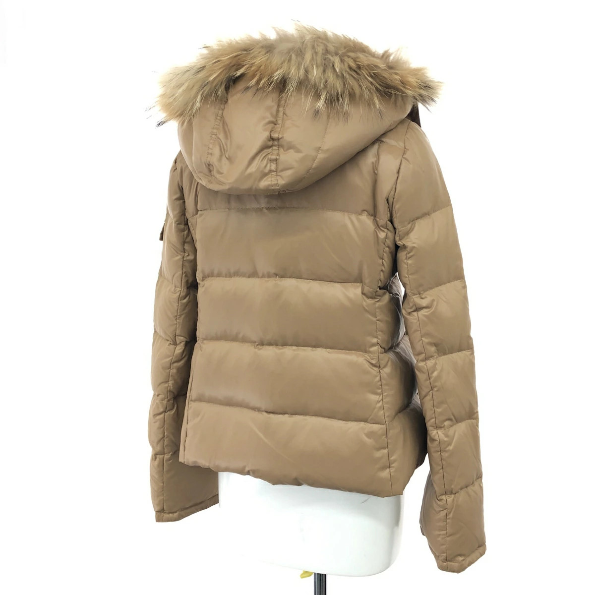 BURBERRY BLUE LABEL Burberry Blue Label Down Jacket Good Condition Size: 40 Lini thumbnail 2