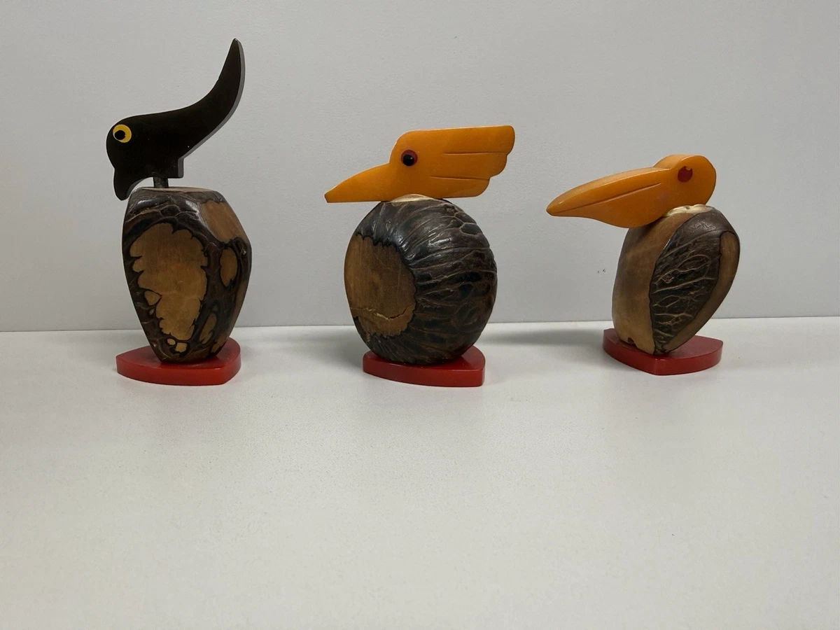 Figurine Vintage, Retro & Mid-Century Bakelite Collectibles for