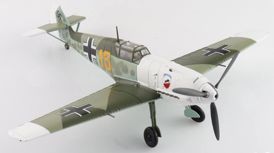 Hobby Master 1/48 Messerschmitt Bf 109E -3 Karl Wolff Amarillo 15 III/JG 52 HA8723 Foto 3 de 4