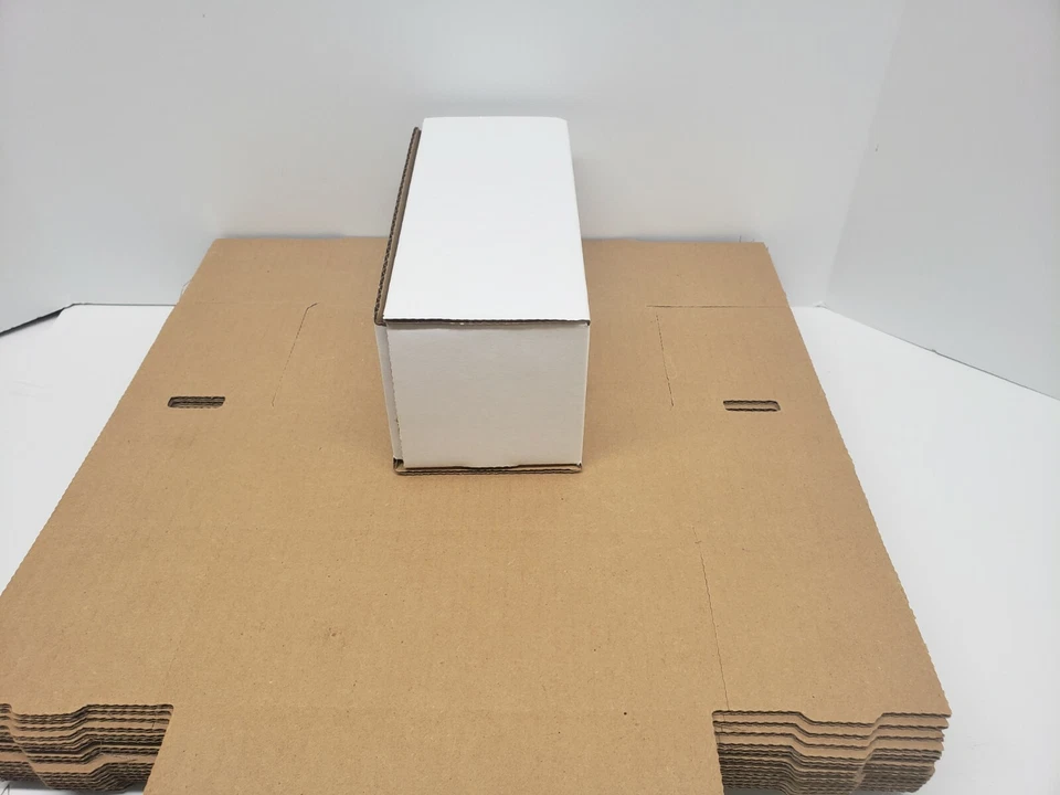 25- 7 x 3 x 3 White Corrugated Shipping Mailer Packing Box Boxes - Image 3 of 4
