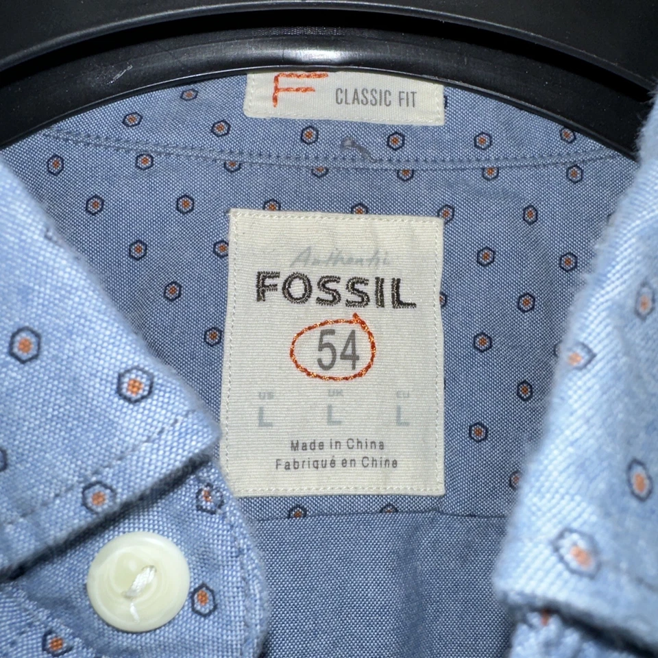 Fossil 54 Button Down Mens Shirt Size L circle dot pattern Classic fit blue - Image 2 of 4