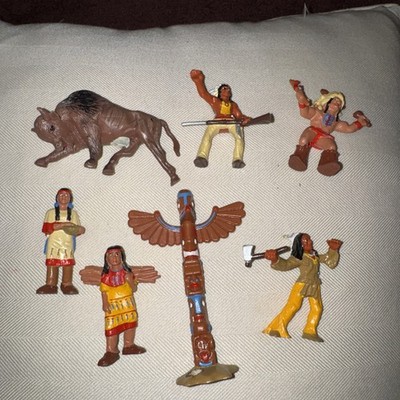 NATIVE AMERICAN INDIANS BULLYLAND W. GERMANY Set of 7 G Or S Scale 2-4 