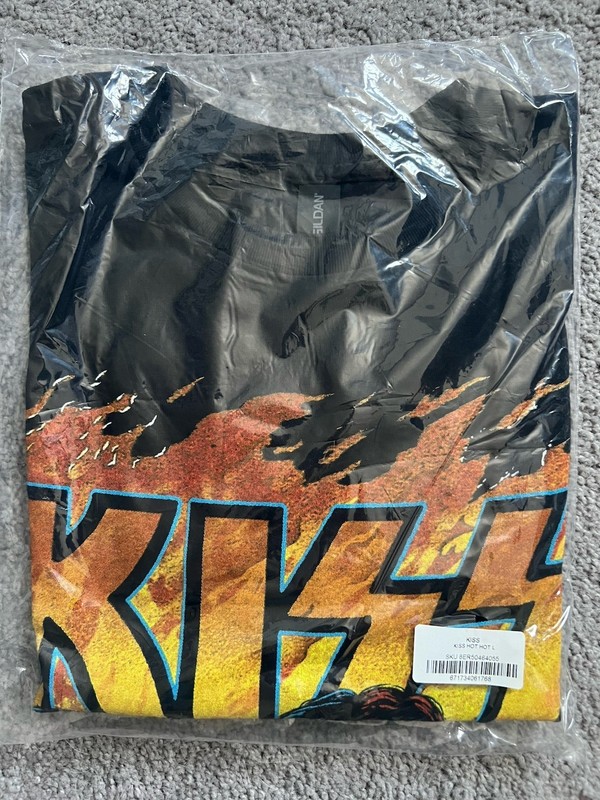 Kiss Hotter Than Hell 50th Anniversary T-Shirt Kissonline Large 2024 SEALED