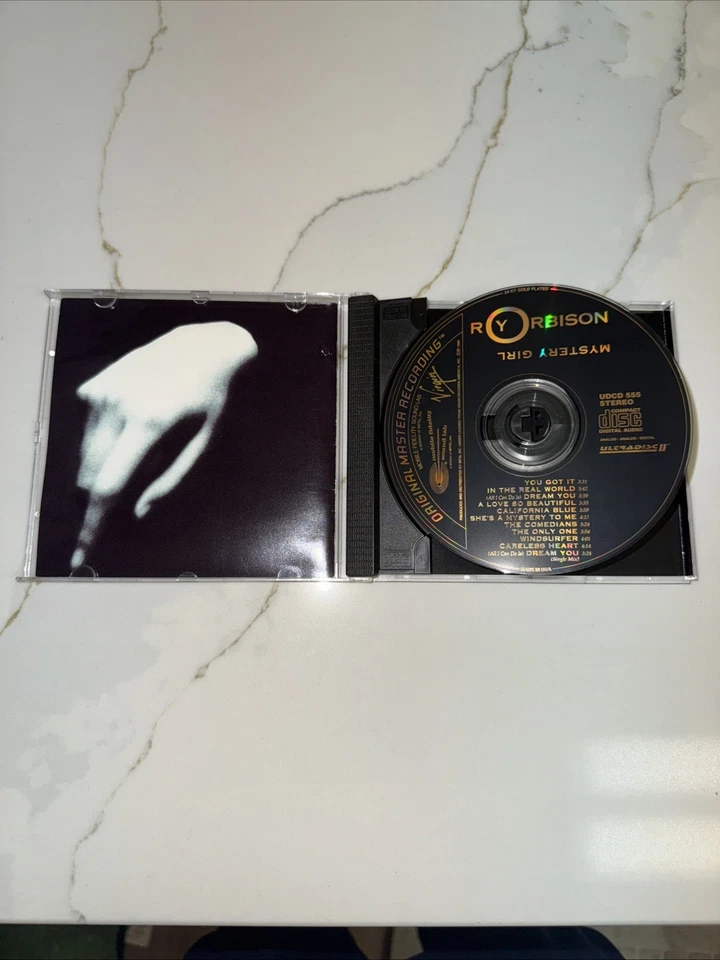Roy Orbison: Mystery Girl GOLD CD MFSL UDCD 555 collectors care! - Image 2 of 3