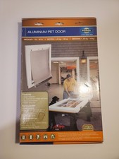 Petsafe Freedom Aluminum Pet Door White Medium Dog Size NIB 8 7/8  X 13 3/4  H