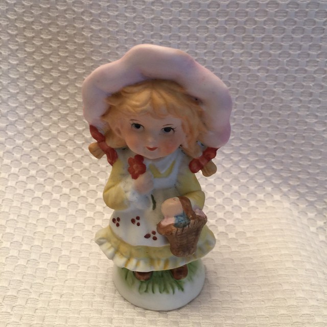 Vintage Girl Figurine Holding Basket and Flower Ceramic Spring Decor