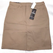 FDJ French Dressing Skirt Size 14 Straight & Pencil Knee Length NEW