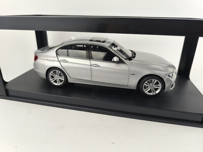 BMW F30 Paragon Silber 3er Modellauto 1:18 OVP