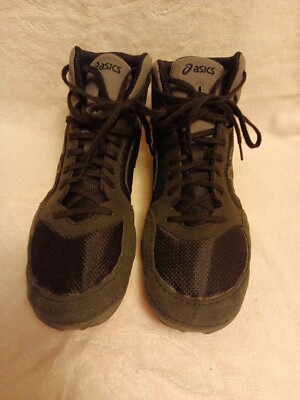 ASICS SNAP DOWN, MEN'S SIZE-9 ONLY WORN COUPLE OF TIMES, CHECK IT OUT!!!
