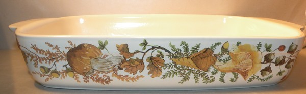 NEW Large Rectangular Baking Dish, from Chanterelle pattern GIEN