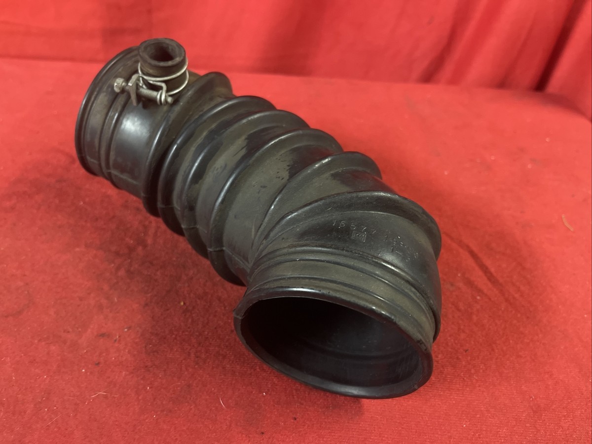 1984-1989 300ZX Z31 MAF Intake Duct Air Tube Hose 16577