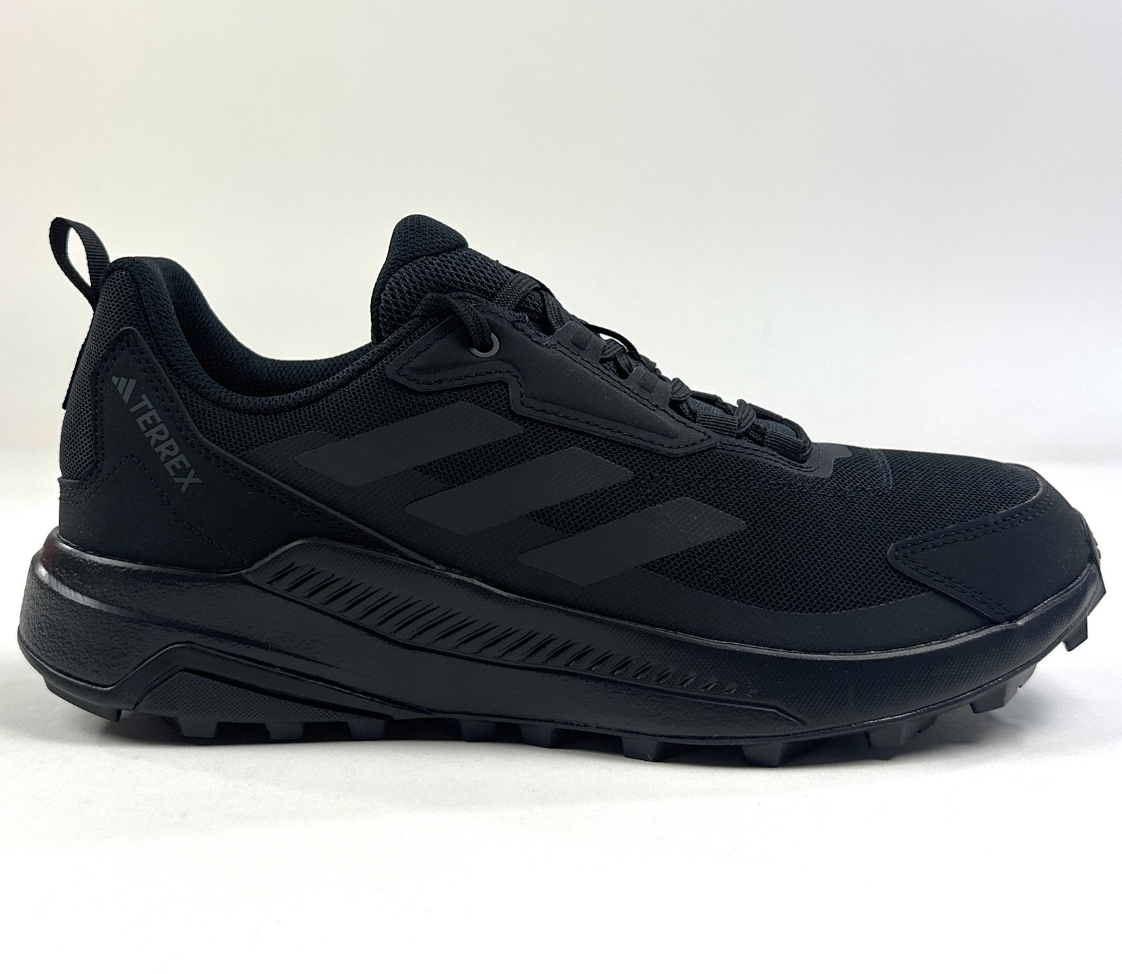 Black Athletic Hiking Low Id0895
