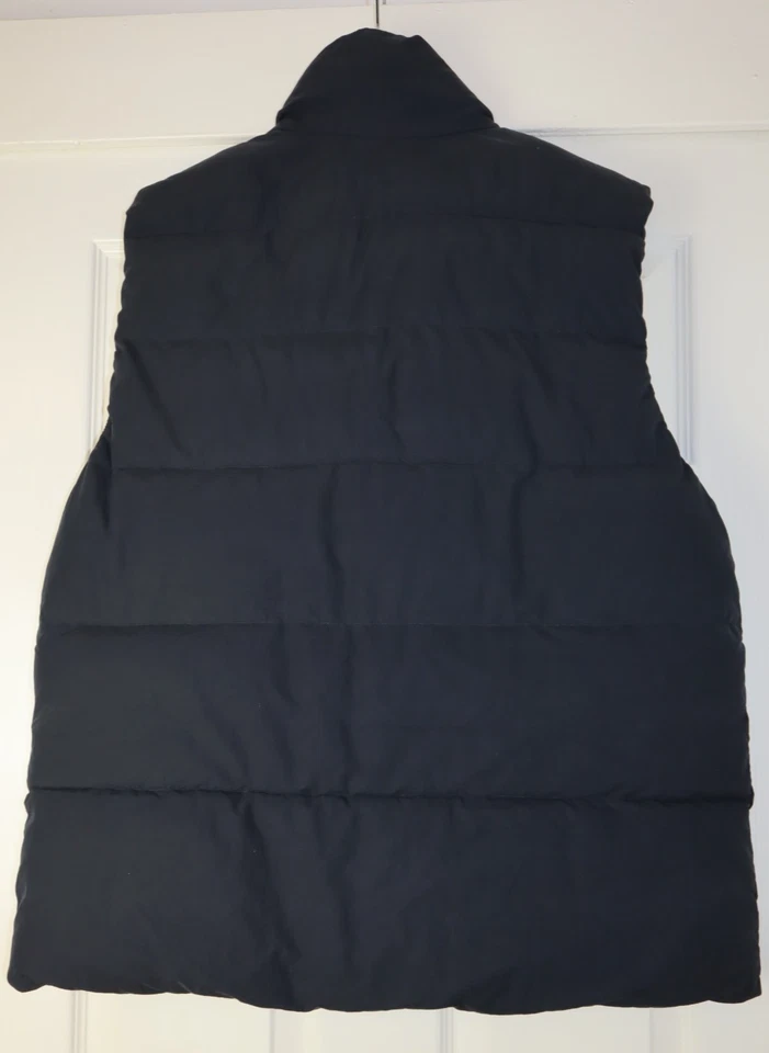 Gap Men’s Deep True Navy Primaloft Puffer Vest Size L Sleeveless Zip Closure VGC - Image 4 of 4