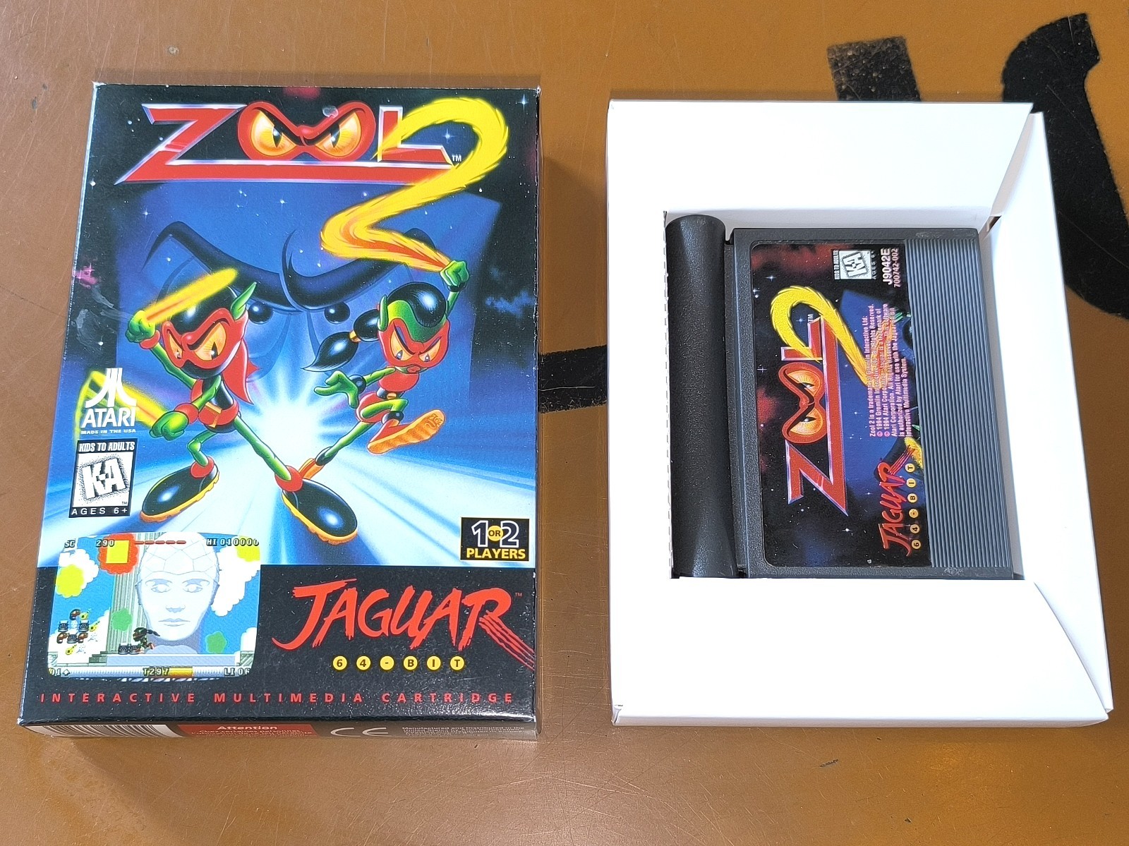 # Atari Jaguar - Zool 2 - État Top, Mais Sans Manuel ##