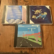 Traffic CD Lot On The Road  Low Spark of High Heeled Boys Shoot Out At Fantasy