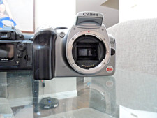 CANON EOS DSLR DIGITAL CAMERA 6.3 MEGAPIXEL BODY