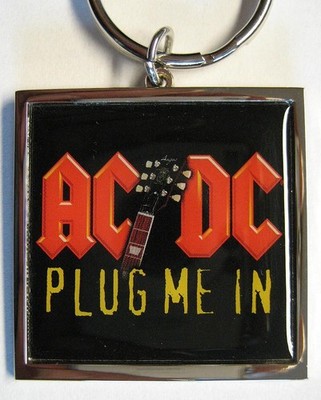 AC/DC SCHLÜSSELANHÄNGER # 11 PLUG ME IN KEYRING KEYCHAIN SCHLÜSSELRING 4x4cm