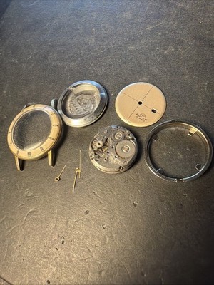 AP07 Buler Watch Mens 21 Jewels Project Parts Repair Restoration Sold As Is**