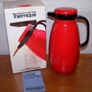 Crown Corning Red Thermique Thermal Carafe! 1984 1 Liter
