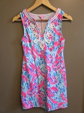 Lilly Pulitzer Harper Shift Dress in the "Cosmic Coral Cracked Up" Size XXS