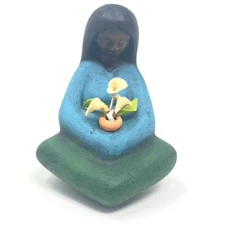 Mexican Folk Art Figurine Indigenous Woman Holding Ceramic Calla Lillies 6.5in