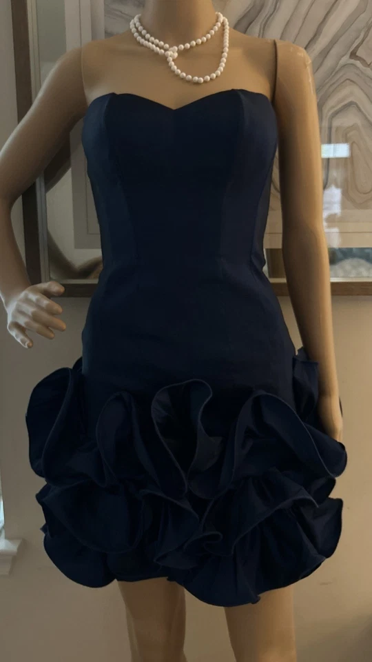 Caché Vintage Hecho en EE. UU. Talla 4 Excelente Estado ¡Hermoso! Foto 2 de 4