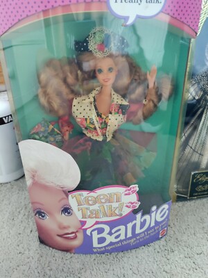 Catalogo de Barbie Online: Barbie Teen Talk Castaña 1992