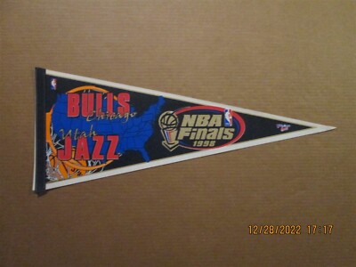 NBA Bulls Jazz Vintage Circa 1998 NBA Finals Team Logos Basketball Pennant 