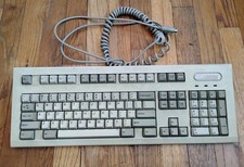 Compaq Enhanced III Vintage Keyboard - Yellowed - Broken Minus Key