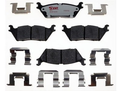 Rear Raybestos Raybestos Element 3 Brake Pad Set fits Ford F150 2015-2017 17NDRK