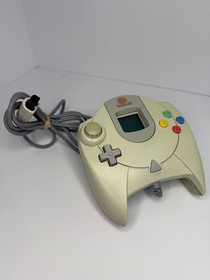 Sega Dreamcast Console HKT-3020 2 Controllers, VMU, Cords and Game (Wacky Races)
