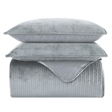 Elegant Comfort Luxury 3-Piece Velvet Corduroy Stripe Quilt Set Ultra -