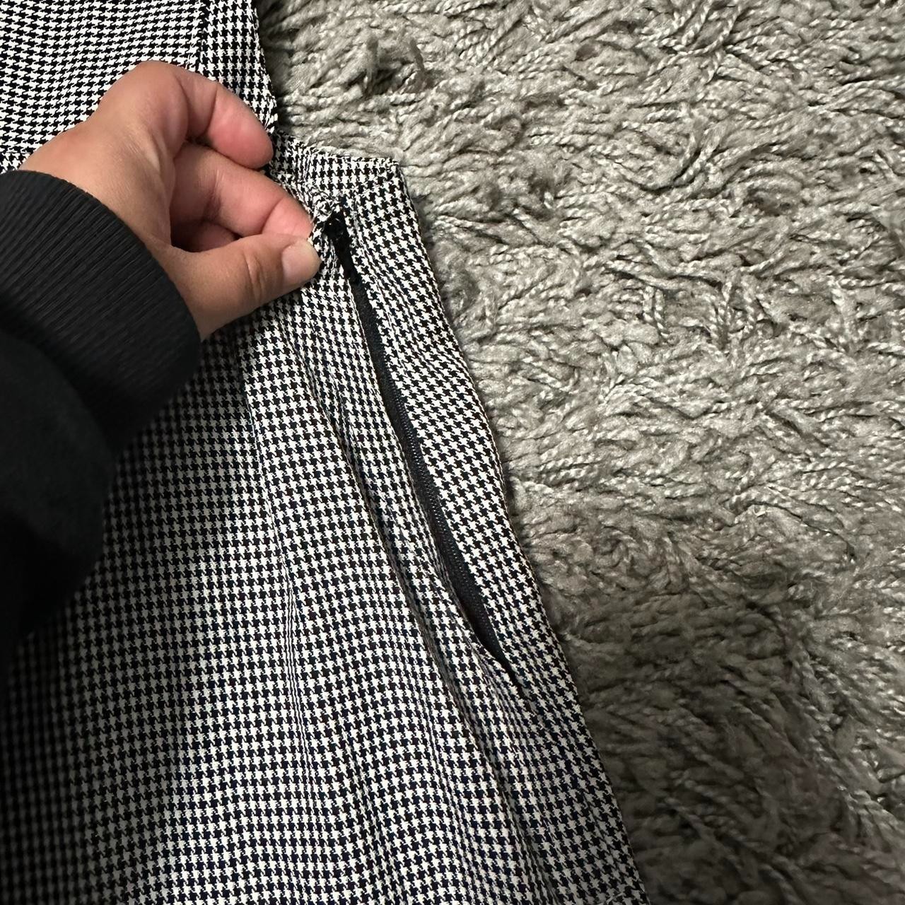 True Vintage Houndstooth Pattern Overalls Size S - image 3