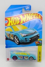 6075 HOT WHEELS CARTE US / ART CARS 2023 / 83/250 '08 FORD FOCUS