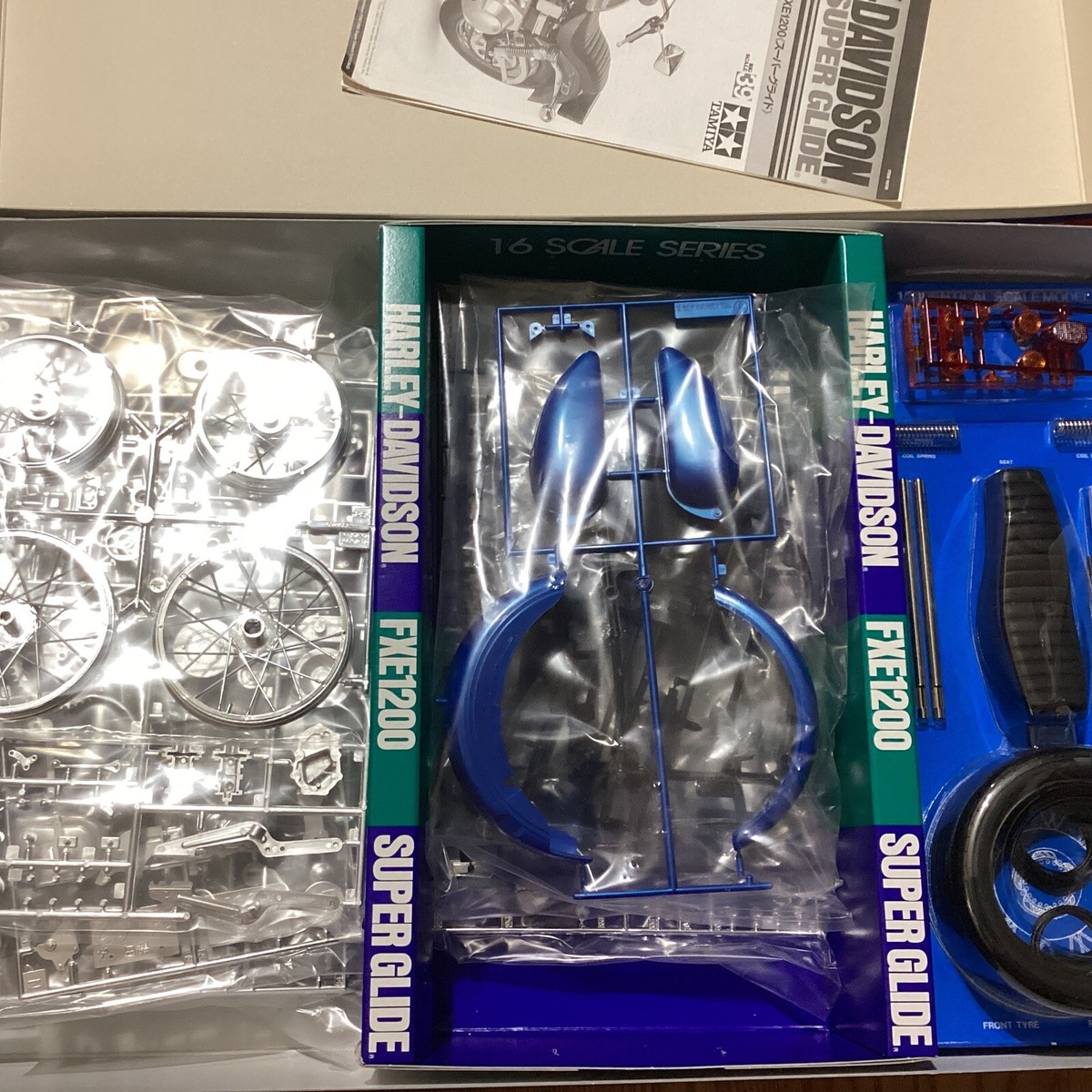 Tamiya Harley-Davidson Sports Fxe1200 Super Glide 1:6 Scale Model