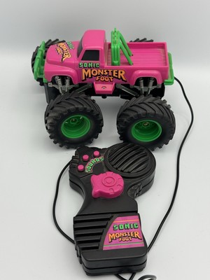Vintage Pink Rc Radioshack Sonic Monster Truck Monstertruck Damaged