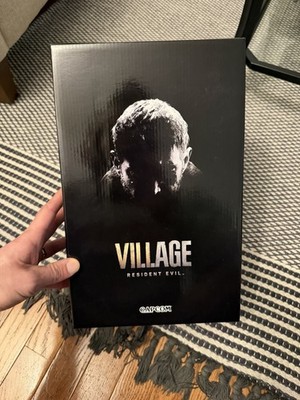 Resident Evil 8 Village Collector's Chris Redfield Statue Figure BOX ONLY!