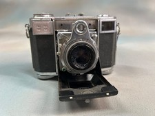 ZEISS IKON CONTESSA 35 RANGEFINDER CAMERA W/45MM TESSAR LENS 533/24