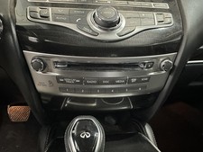 17 18 19 20 INFINITI QX60 Radio Receiver CD Player(if equipt)